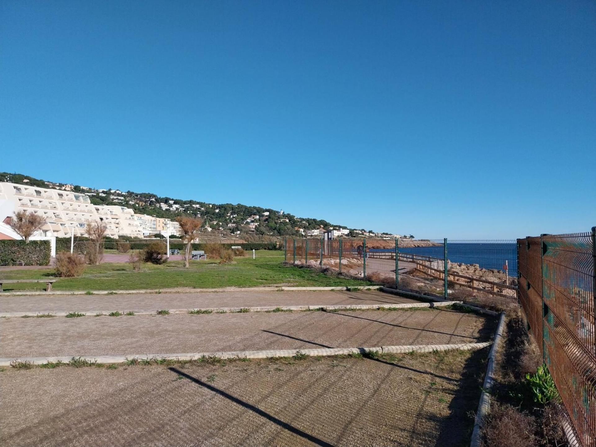 Studio Vue Mer Avec Pkg, Piscine, Tennis, Plage Direct Sète Exteriér fotografie